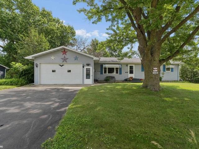 House for sale in Cerro Gordo, Iowa