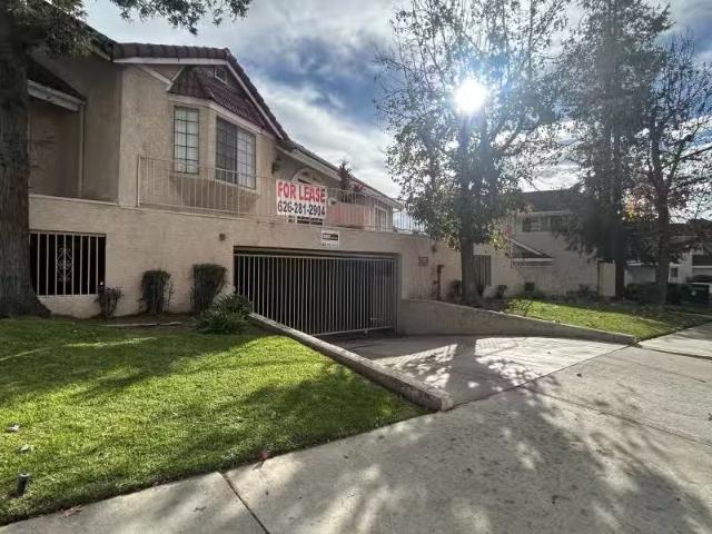 Apartment for rent in Pomona