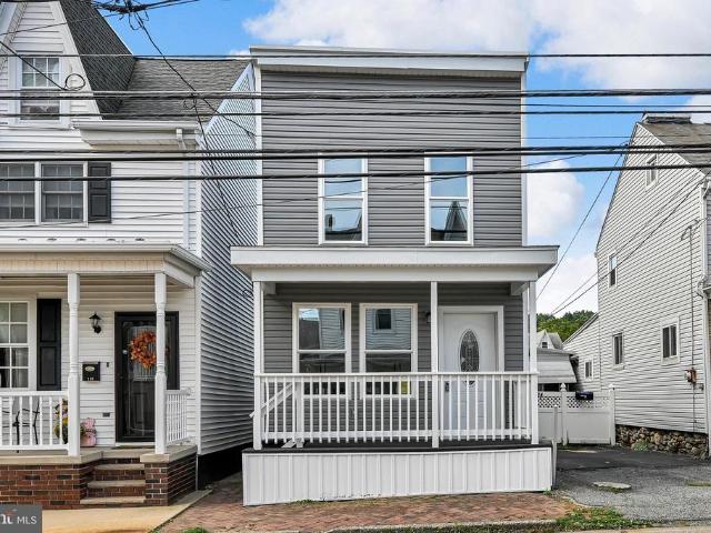 House for sale in Woodland Terrace, St. Clair