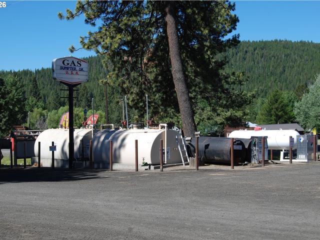 Commercial for sale in Oregonia