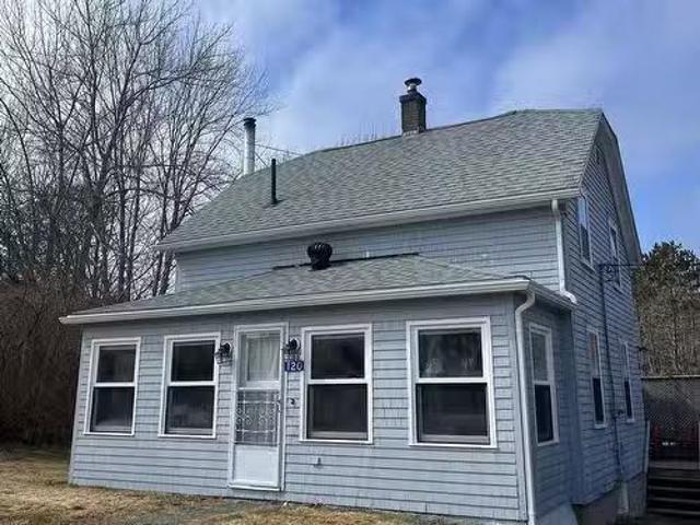 House for sale in Liverpool, Nova Scotia