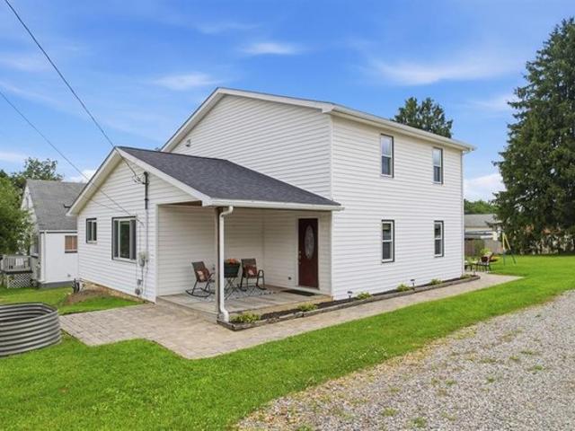 House for sale in West Vandergrift, Vandergrift