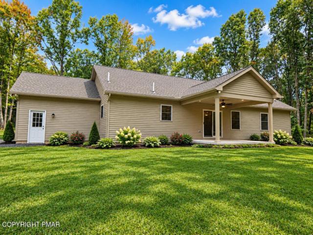 House for sale in Chestnuthill Township, Monroe County