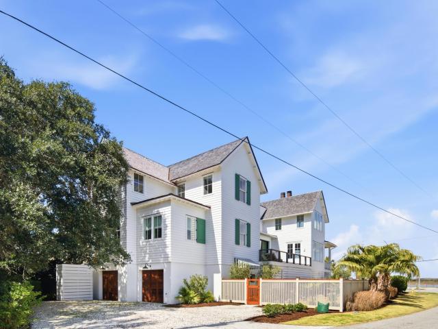 House for sale in Isle Of Palms, South Carolina