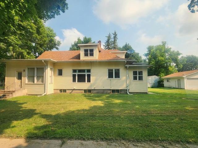 House for sale in Renville, Minnesota