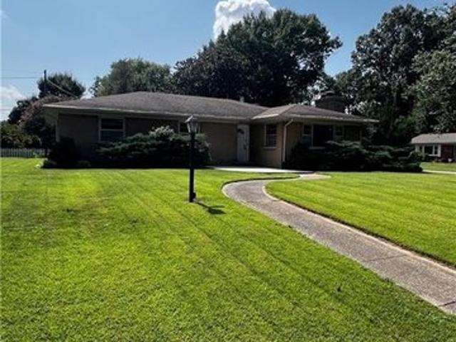 House for sale in Jeffersonville, Indiana