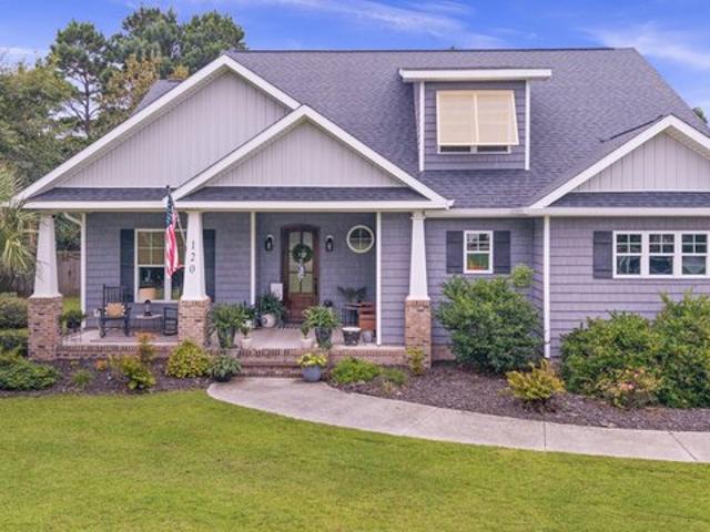 House for sale in Morehead City, North Carolina