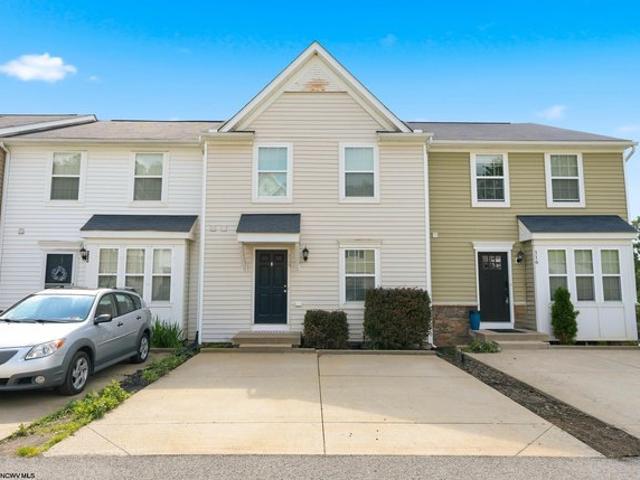 Townhouse for sale in Morgantown, West Virginia