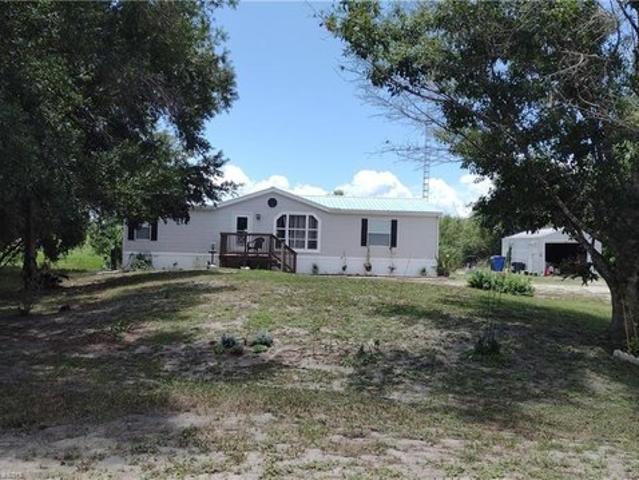 House for sale in Lake Placid, Florida