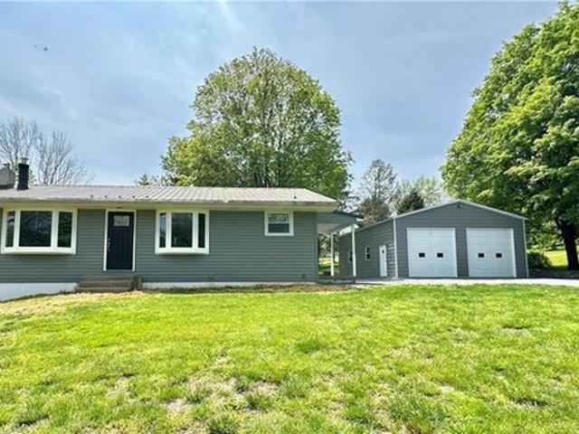 House for sale in Mount Bethel, Pennsylvania