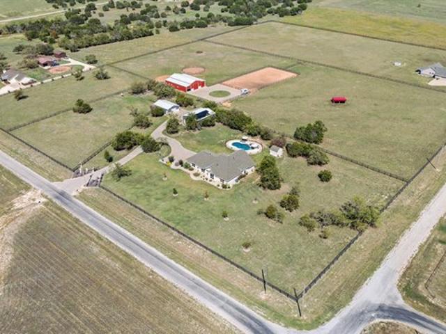 House for sale in Bosque, Texas