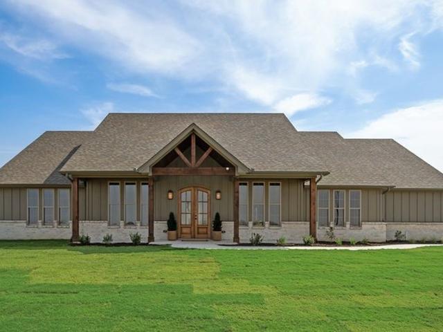 House for sale in Decatur, Wise County