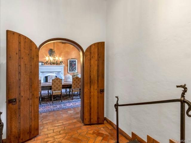 House for sale in Southfields, New York