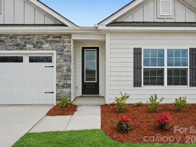House for sale in Troutman, North Carolina