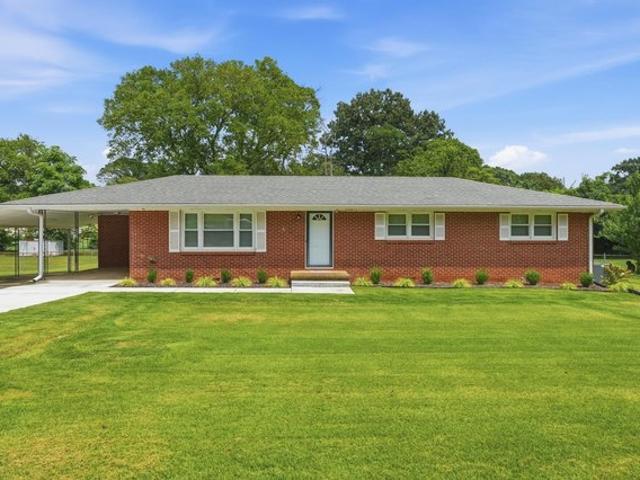 House for sale in Tuscumbia, Alabama