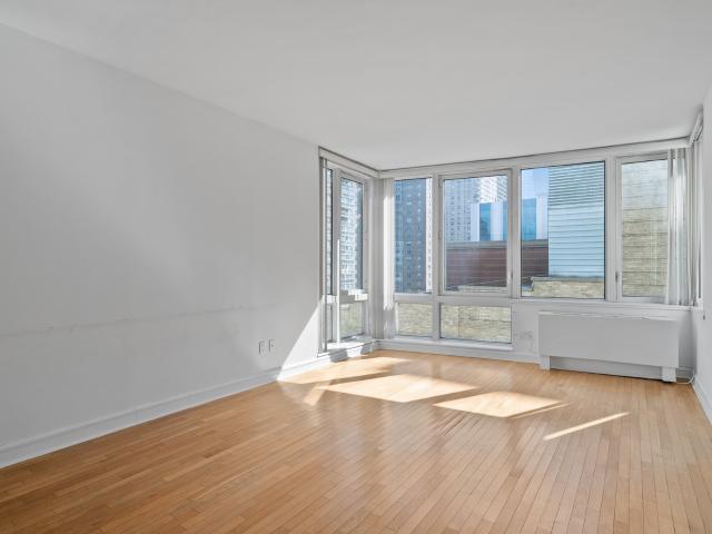 Condo for sale in Arverne, New York
