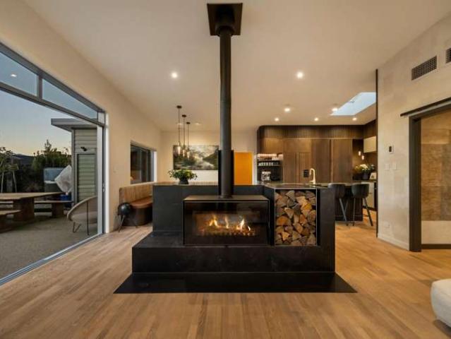 House for sale in Otakou