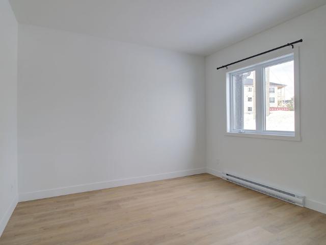 House for rent in Le Haut-saint-françois, Quebec