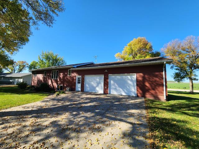 House for sale in Hardwick, Rock County