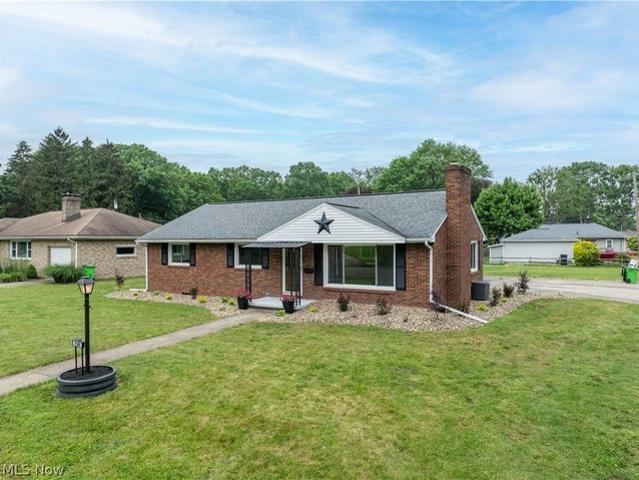 House for sale in Dover, Ohio