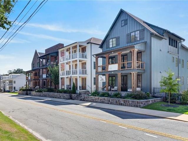 Condo for sale in Auburn, Alabama
