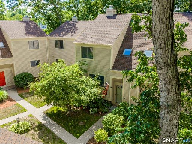 Townhouse for sale in Old Saybrook, Connecticut