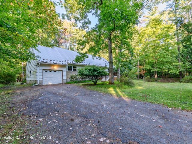 House for sale in Bearsville, New York