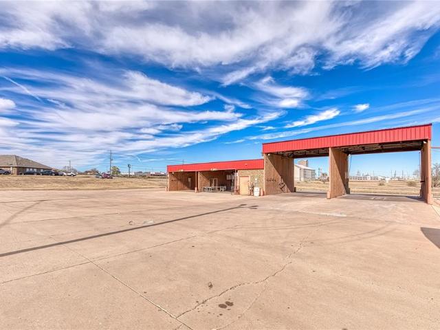 Commercial for sale in Elk City, Oklahoma
