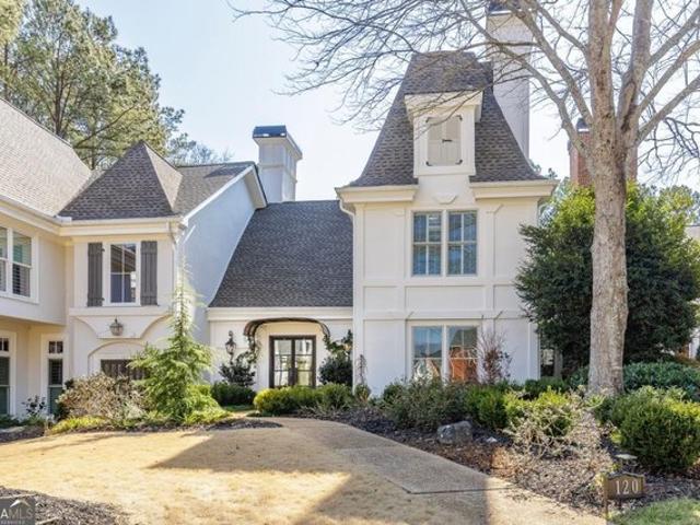 Condo for sale in Johns Creek, Georgia