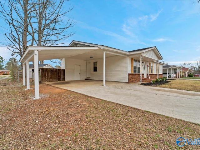 House for sale in Decatur, Alabama