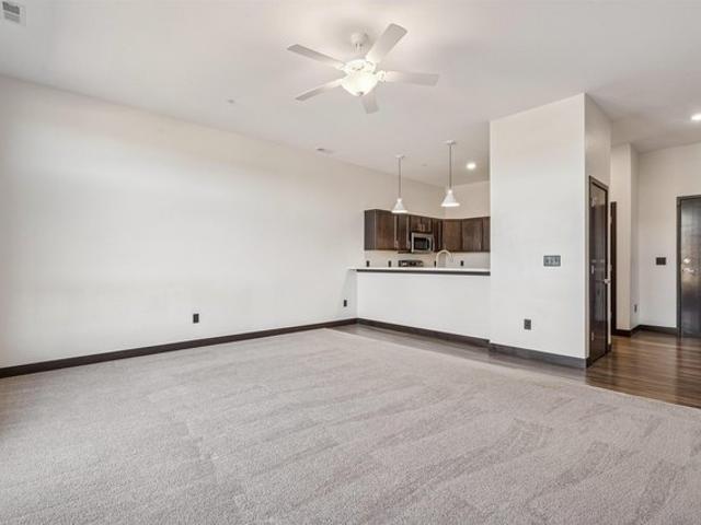 Condo for sale in Dyersville, Iowa