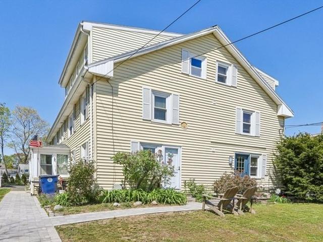 Condo for sale in Medway, Massachusetts
