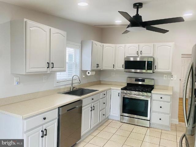 Townhouse for sale in Bridgeport, Pennsylvania