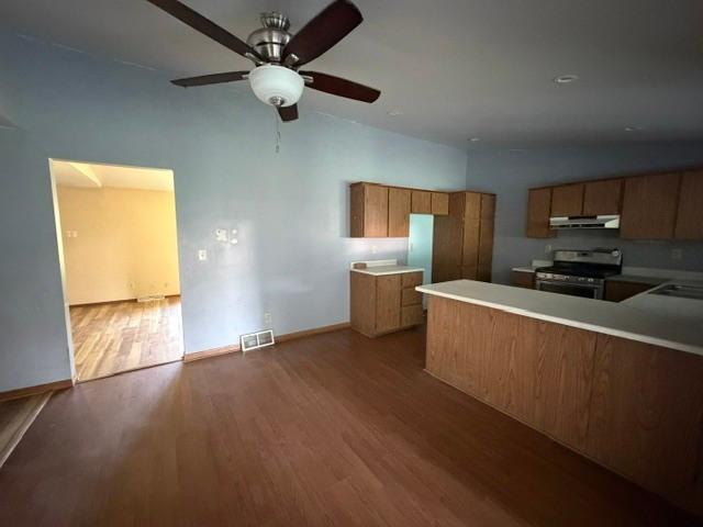 House for sale in Essex, Illinois