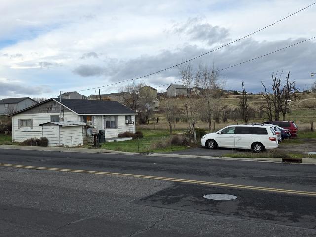 Commercial for sale in Oregonia