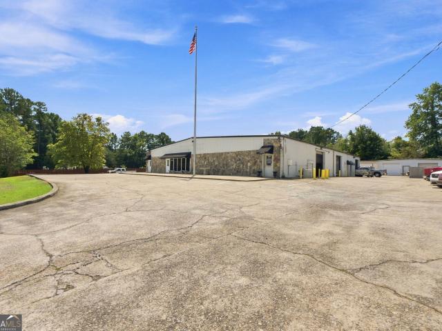 Commercial for sale in Fayetteville, Georgia