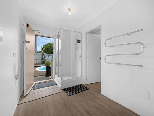 House for sale in Papakura