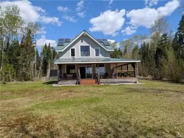 House for sale in Keswick Ridge, New Brunswick