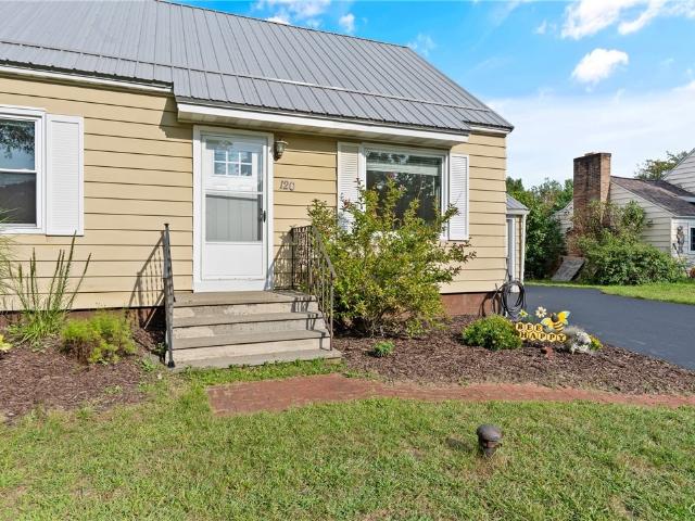 House for sale in Village of North Syracuse, Town of Clay