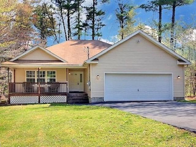 House for sale in Blakeslee, Pennsylvania