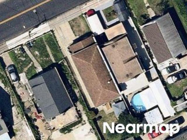 House for sale in Queens, Arverne
