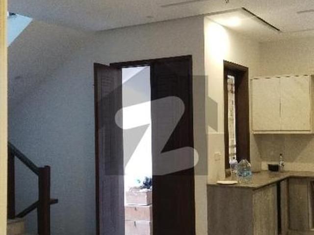 House for sale in 8 ڈی ایچ اے فیز, کراچی ڈویژن