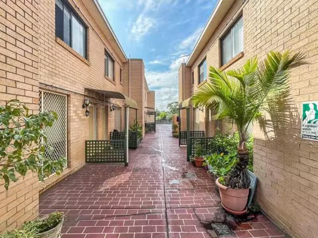 Condo for rent in Sydney, New South Wales