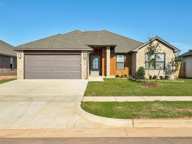 House for sale in Yukon, Oklahoma