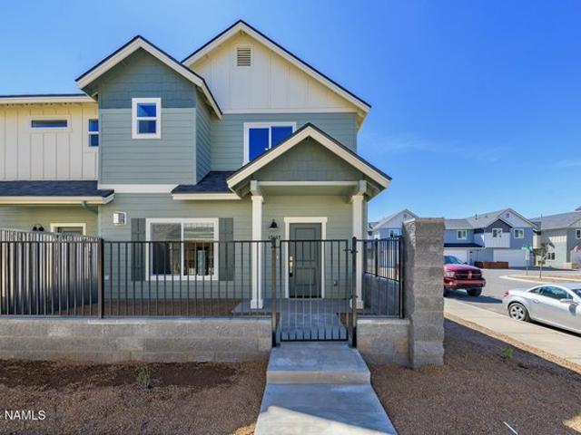 Townhouse for sale in Bellemont, Arizona