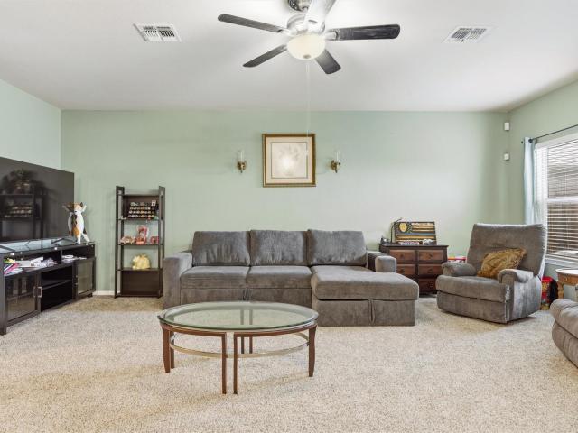 House for sale in Stonewater, Manor