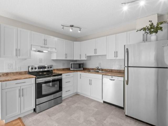 Condo for sale in Wedgewood, Alberta