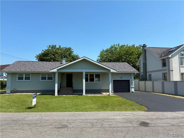 House for sale in Oneida, New York