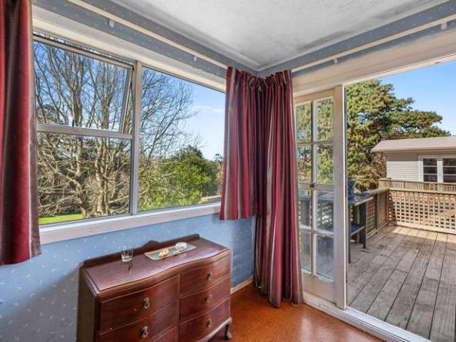 Property for sale in Riverhead