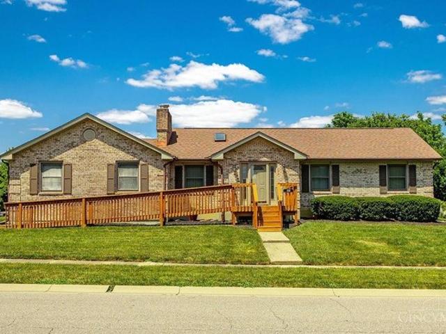 House for sale in Roselawn, Ohio